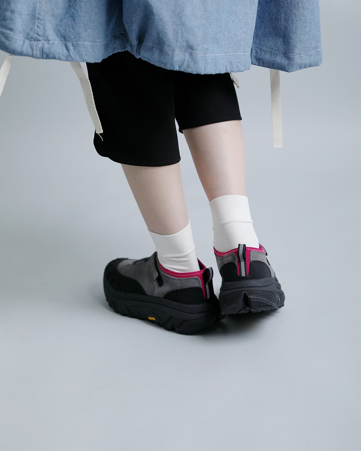 pg�X�G�[�h �r�u�����\�[�� �x���N�� �e�[�v�x���g �X�j�[�J�[ LADYBUG pg-0045w