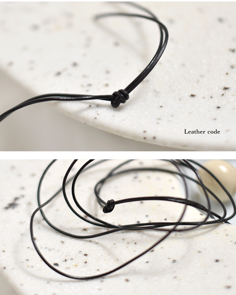 MANY RHIZOMES(メニーライザームス)レザーコード クレイビーズ ネックレス “SCULPTURAL NECKLACE” sculptural-ncl