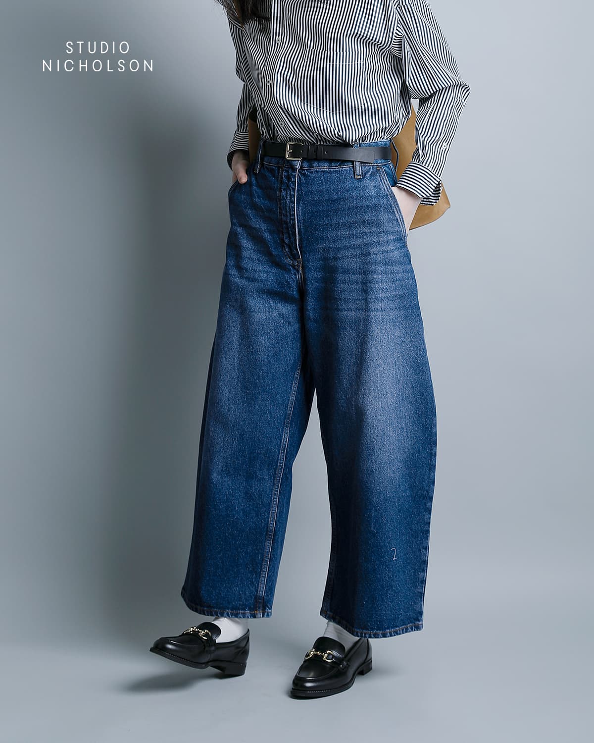 STUDIO NICHOLSONワイド デニム クロップドパンツ CHALCO snw-1417