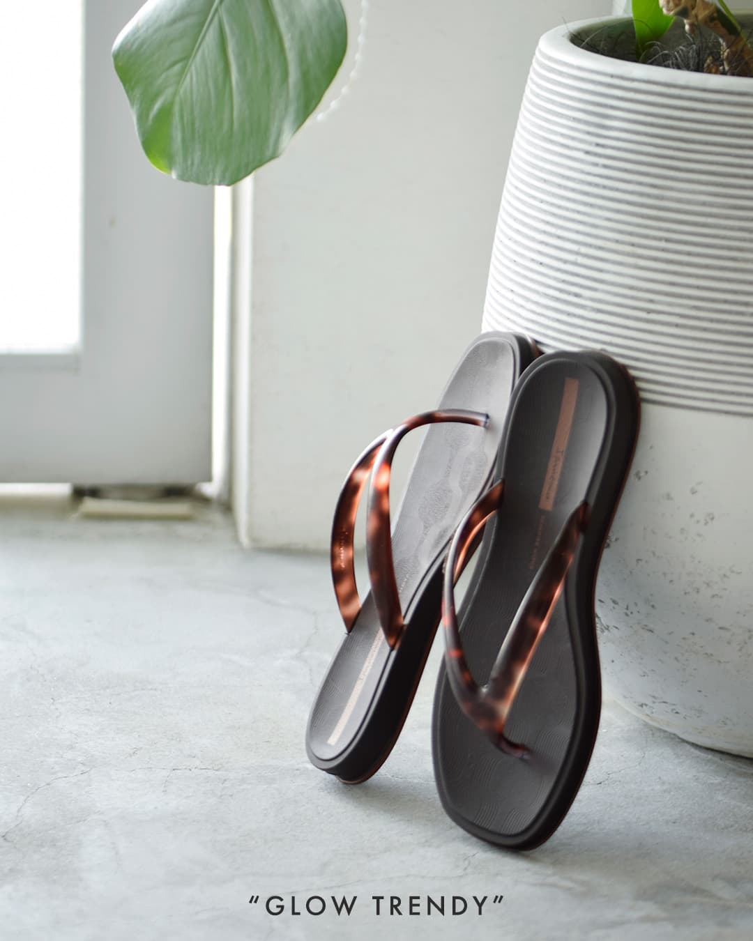 Ipanemaトング サンダル GLOW TRENDY sp27419329