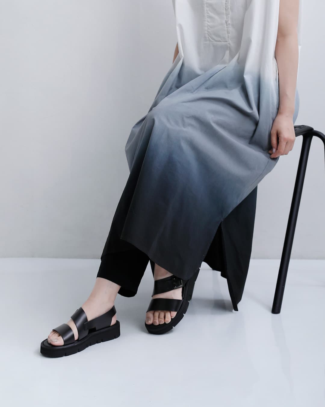 BEAUTIFUL SHOESステアレザー ビブラムソール SSベルト サンダル ss-beltsandals