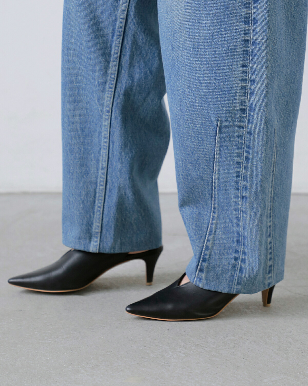 TANAKA(タナカ)コットンテーパードデニムスーパーハイライズトラウザーパンツ“TAPEREDJEANTROUSERS”st-134-same1