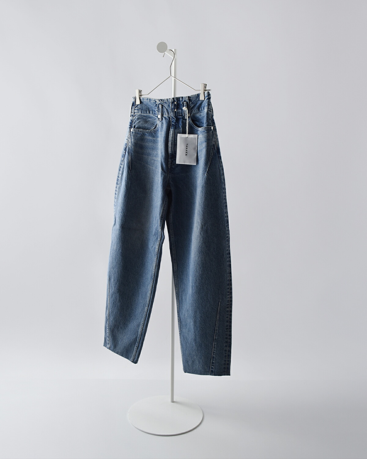 TANAKA(タナカ)コットンテーパードデニムスーパーハイライズトラウザーパンツ“TAPEREDJEANTROUSERS”st-134-same1