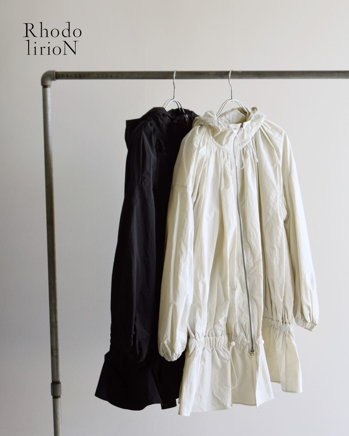 RHODOLIRIONフード ジップ コート “Hooded Zip Coat” sw1026
