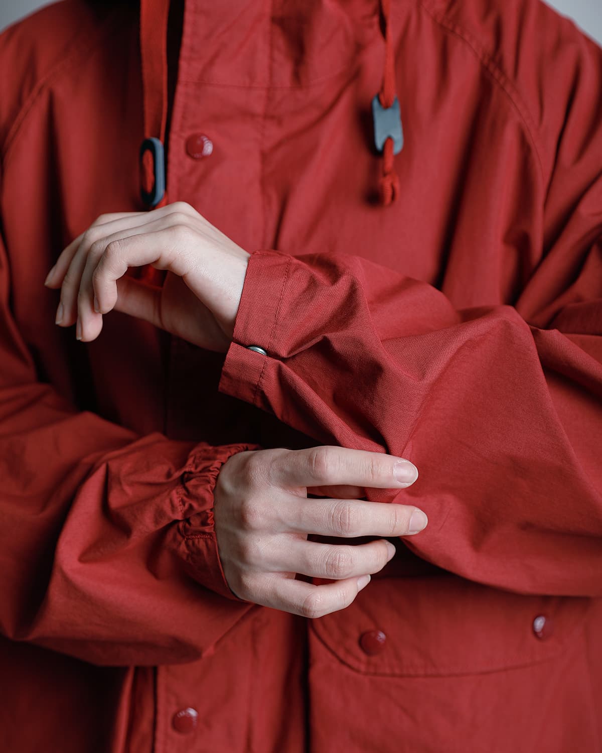 ENGINEERED GARMENTSコットンポプリン ライトパーカー “Lt Parka” sw240