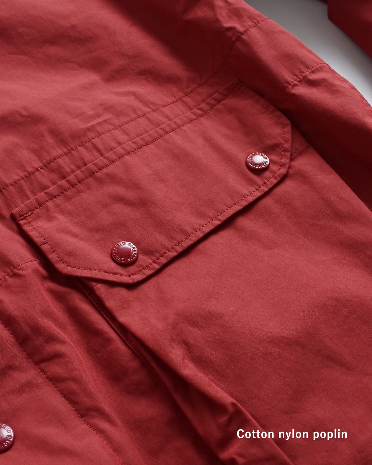 ENGINEERED GARMENTSコットンポプリン ライトパーカー “Lt Parka” sw240