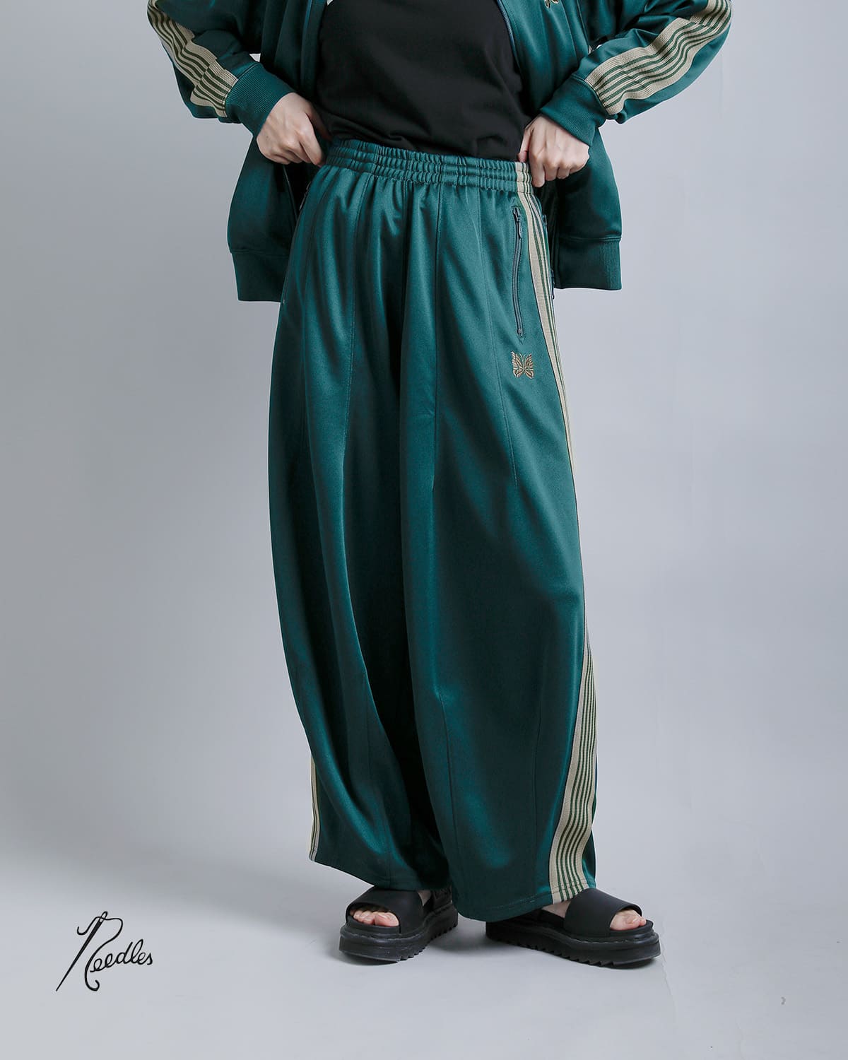 Needlesポリスムース トラックパンツ “Track Pant” sx410