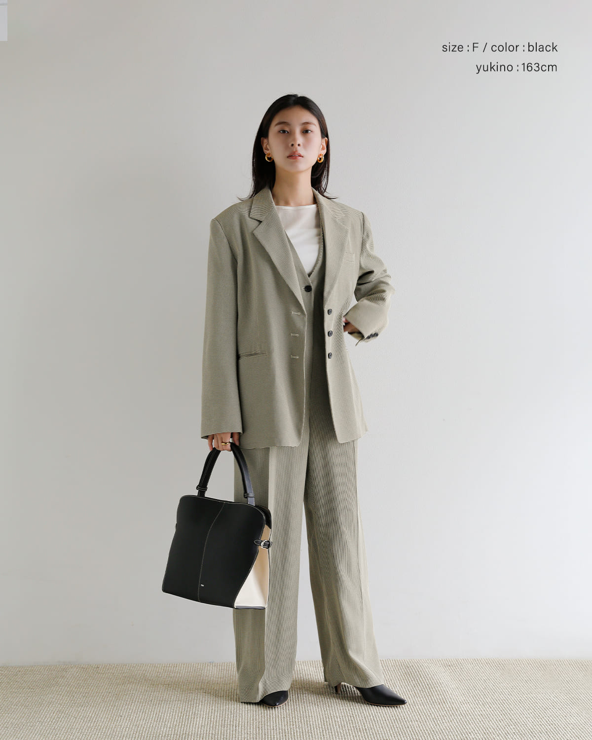 TOV(トーヴ)リアンカウレザー シュリンクファブリックコンビワンハンドルバッグ RIEN FABRIC COMBINATION S t26s07b593