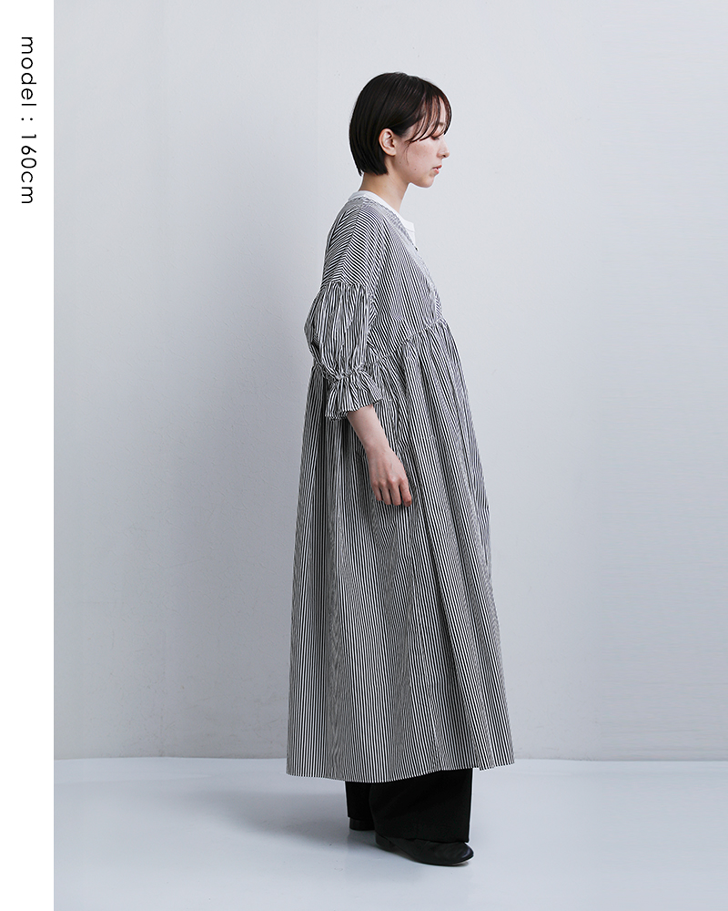 universal tissu(ユニヴァーサルティシュ)コットンストライプギャザースリーブワンピースut261op011