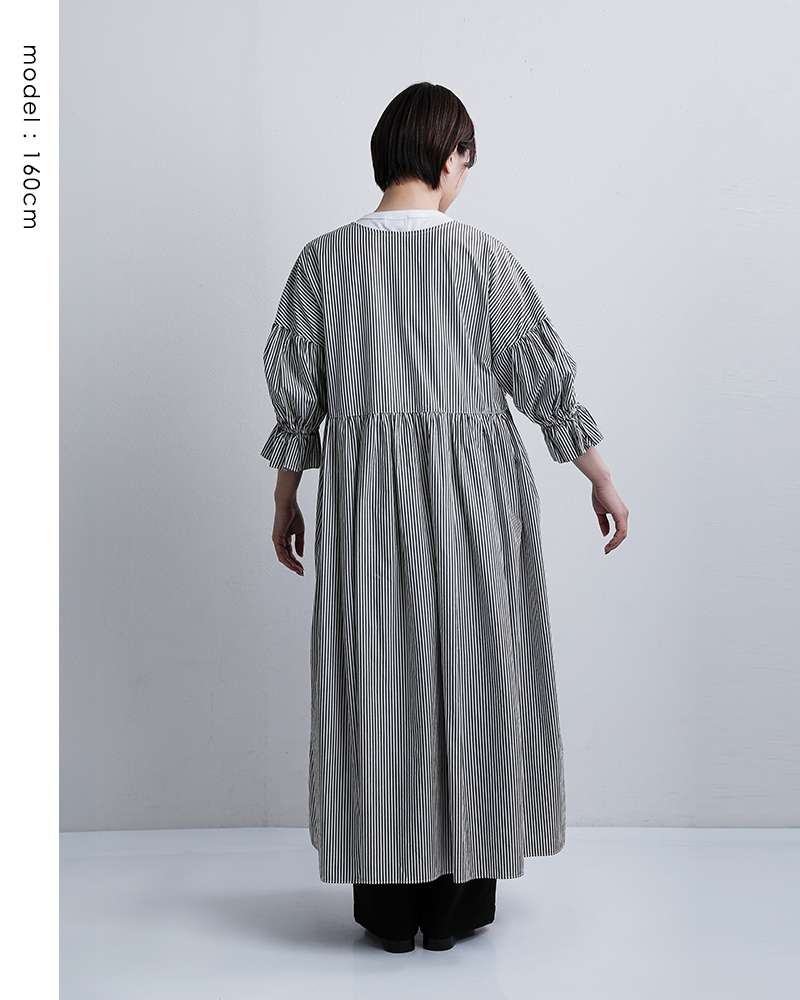 universal tissu(ユニヴァーサルティシュ)コットンストライプギャザースリーブワンピースut261op011