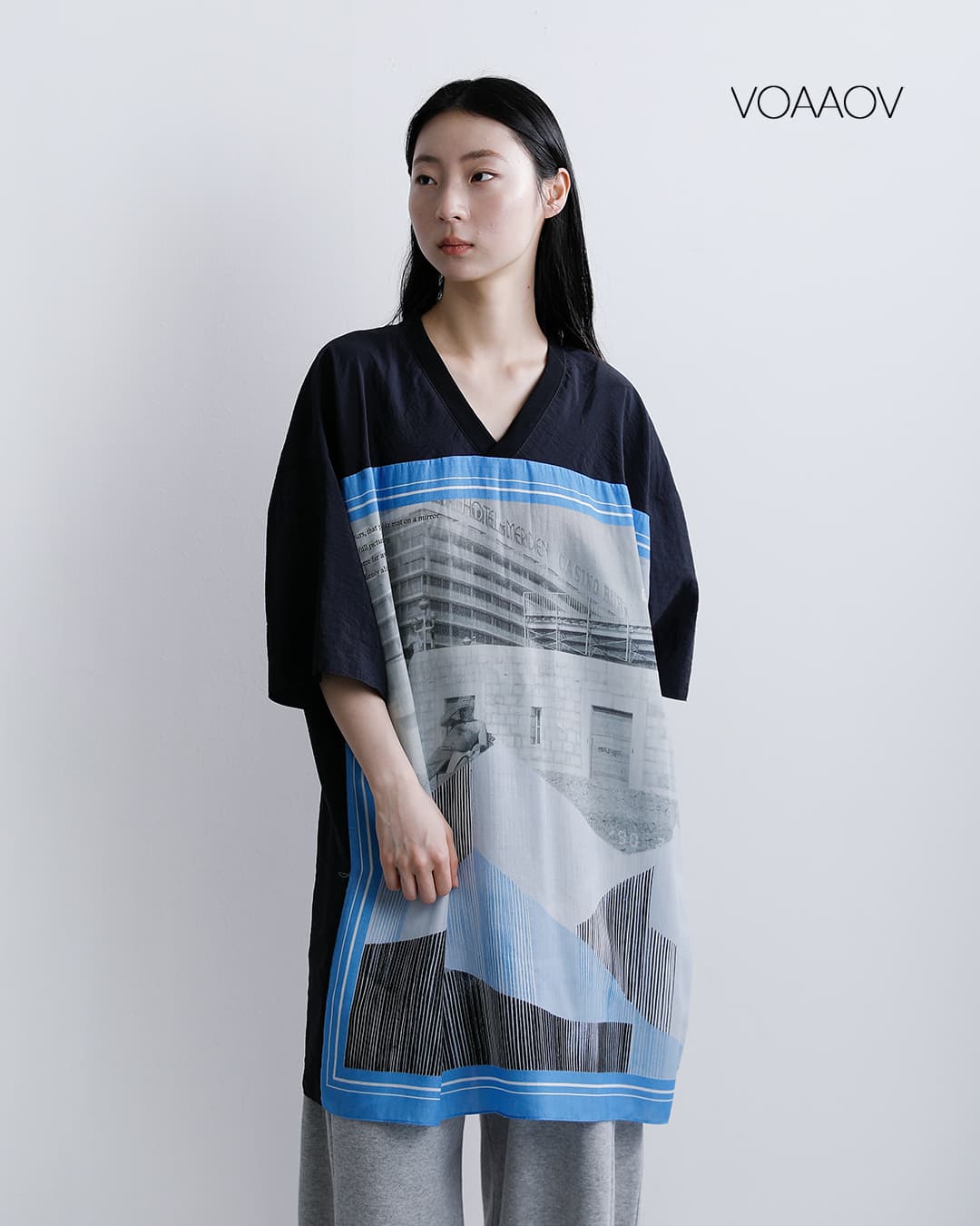 VOAAOVVネック 半袖 プリント Tシャツ “GHOST OF A MOMENT” votp-p112