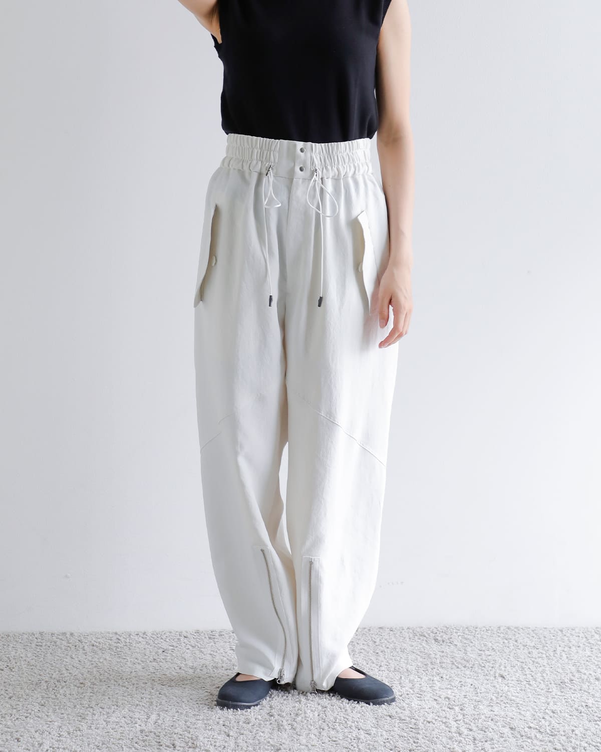 AKANE UTSUNOMIYA アカネウツノミヤ 撥水 イージー ミリタリー パンツ