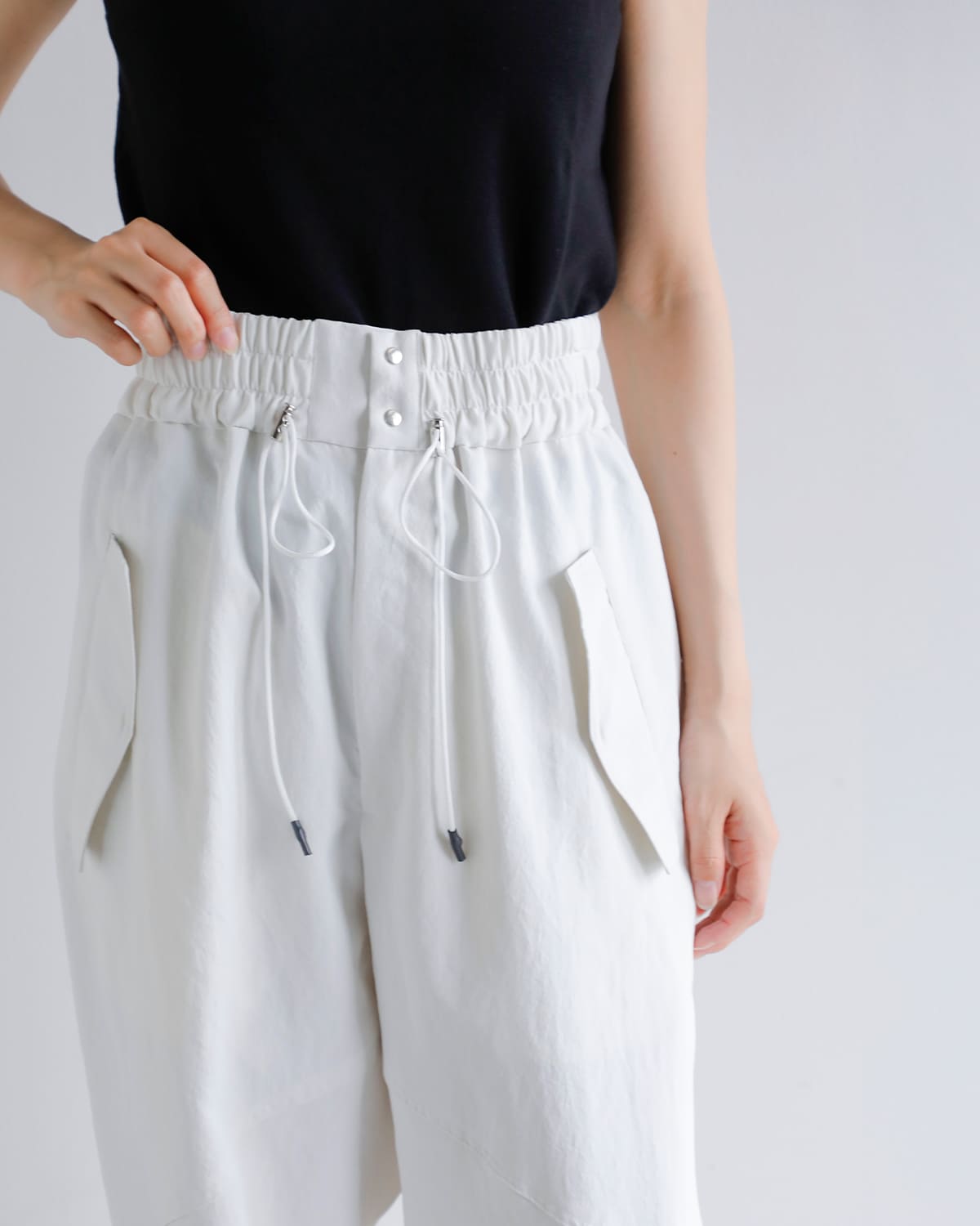 AKANE UTSUNOMIYA(アカネウツノミヤ)撥水イージーミリタリーパンツ wao-fp33-2008