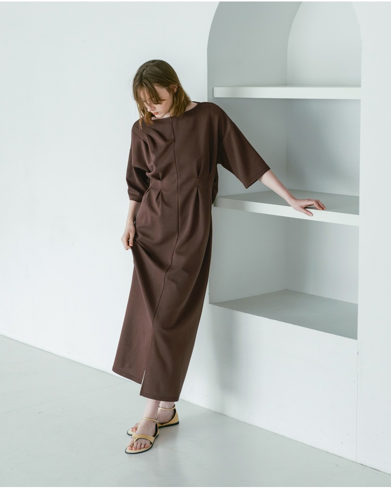 whyto(ホワイト)アシンメトリータックドレス“asymmetrytuckdress”wht26hop4078