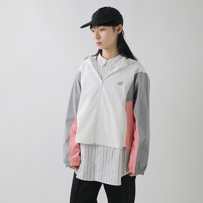 new balance(ニューバランス)ウーブンフーデッドジャケットwj61m2mg