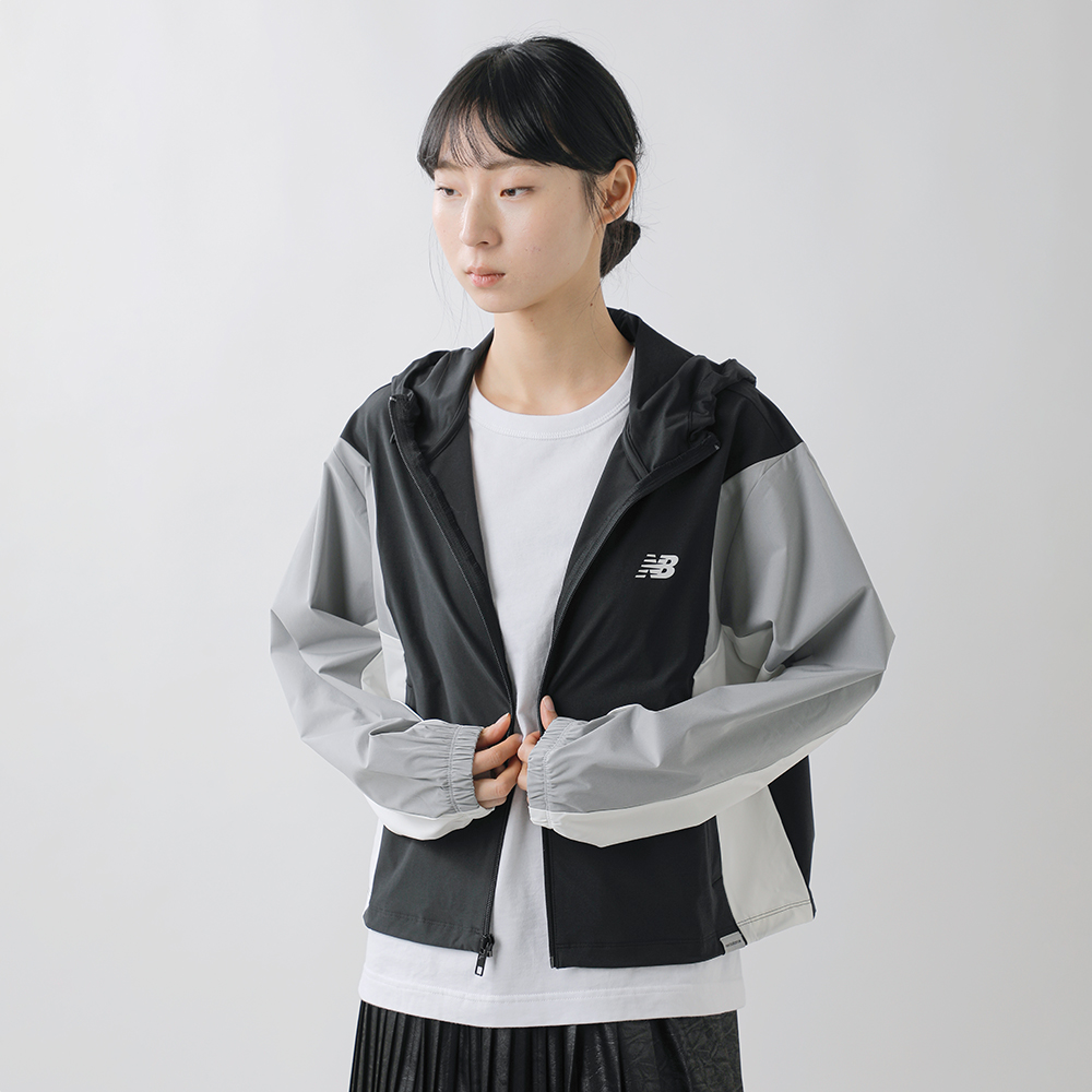 new balance(ニューバランス)ウーブンフーデッドジャケットwj61m2mg