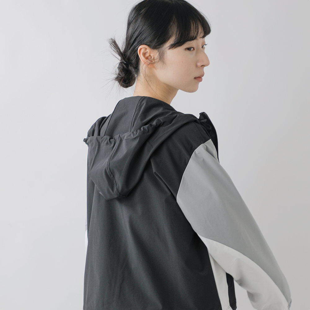 new balance(ニューバランス)ウーブンフーデッドジャケットwj61m2mg