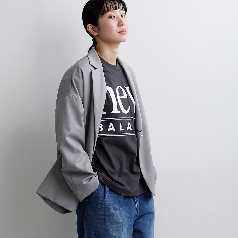new balance(ニューバランス)リイマジンド オーバーサイズ Tシャツ wt61u5f6