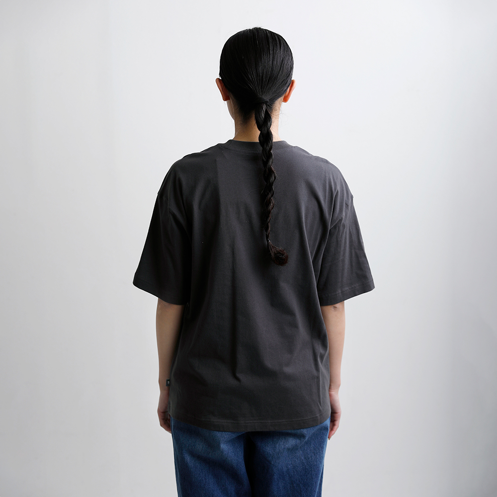 new balance(ニューバランス)リイマジンド オーバーサイズ Tシャツ wt61u5f6