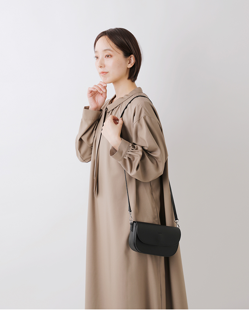 YAHKI(ヤーキ)フェイクレザーミニポシェットyh-769