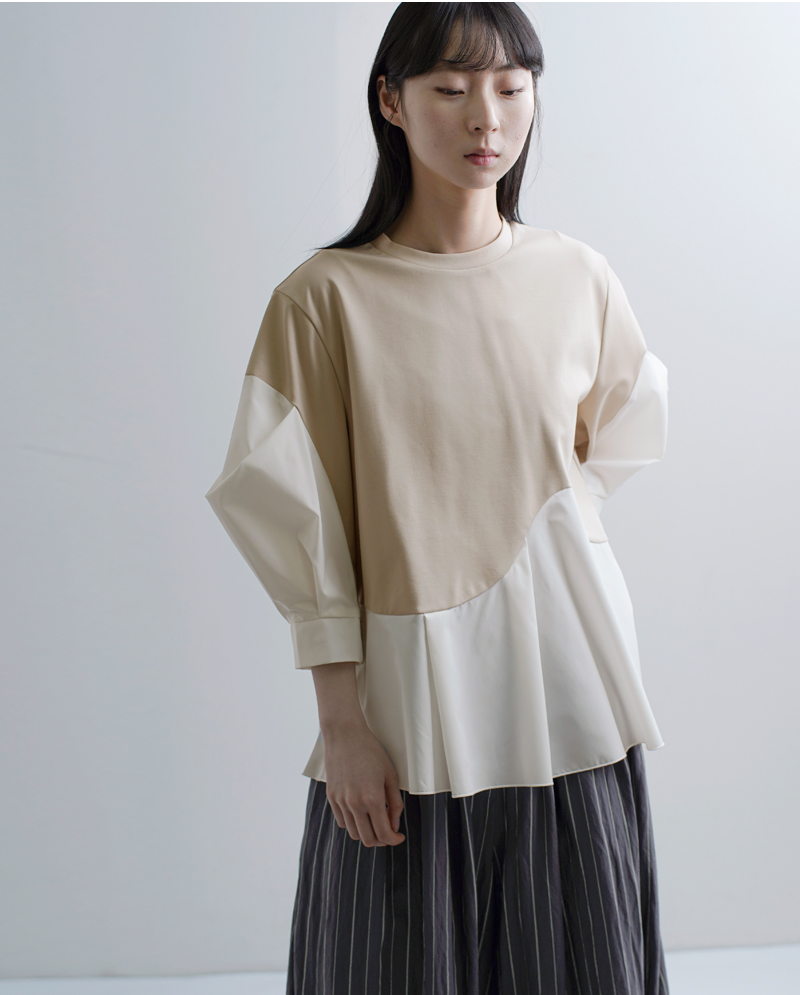 MARECHAL TERRE(マルシャルテル)カーブペプラムプルオーバーzmt261ct015